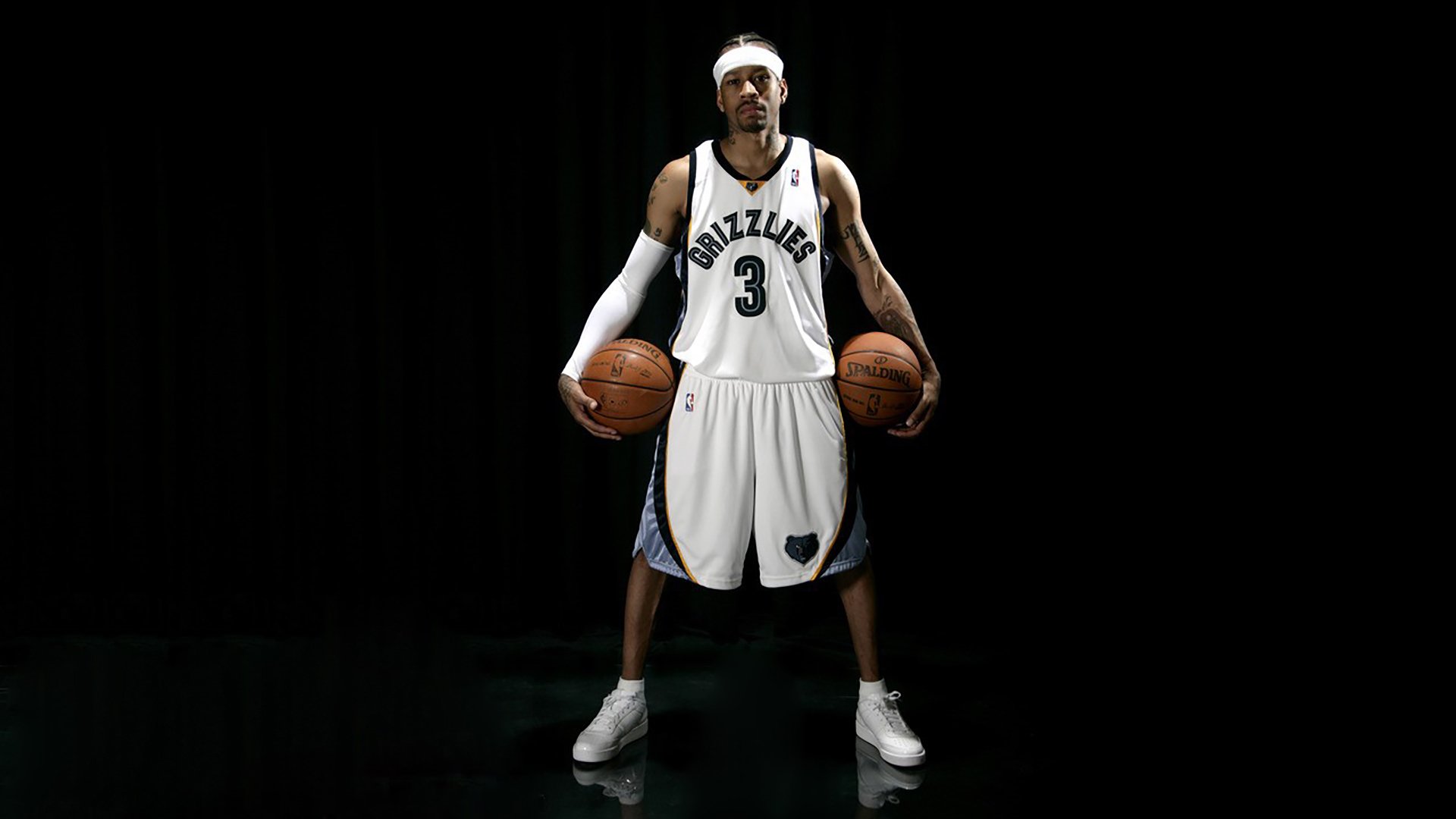 开云·体育官网-篮球皇帝詹姆斯再掀热潮，湖人再夺NBA总冠军，湖人夺冠詹姆斯历史地位